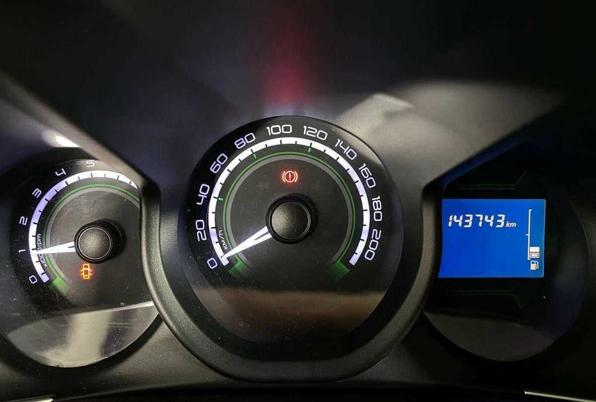 Купить Volkswagen Polo, 2013, 245 917 км, фото №9