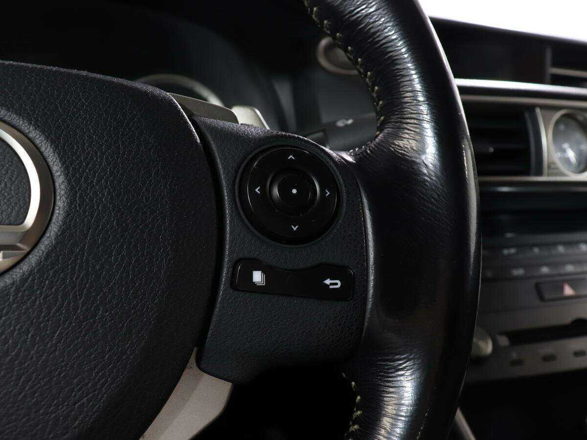 Купить Lexus IS 250, 2015, 87 000 км, фото №13