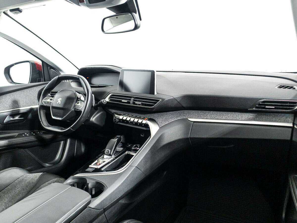 Купить Peugeot 3008, 2018, 108 934 км, фото №9