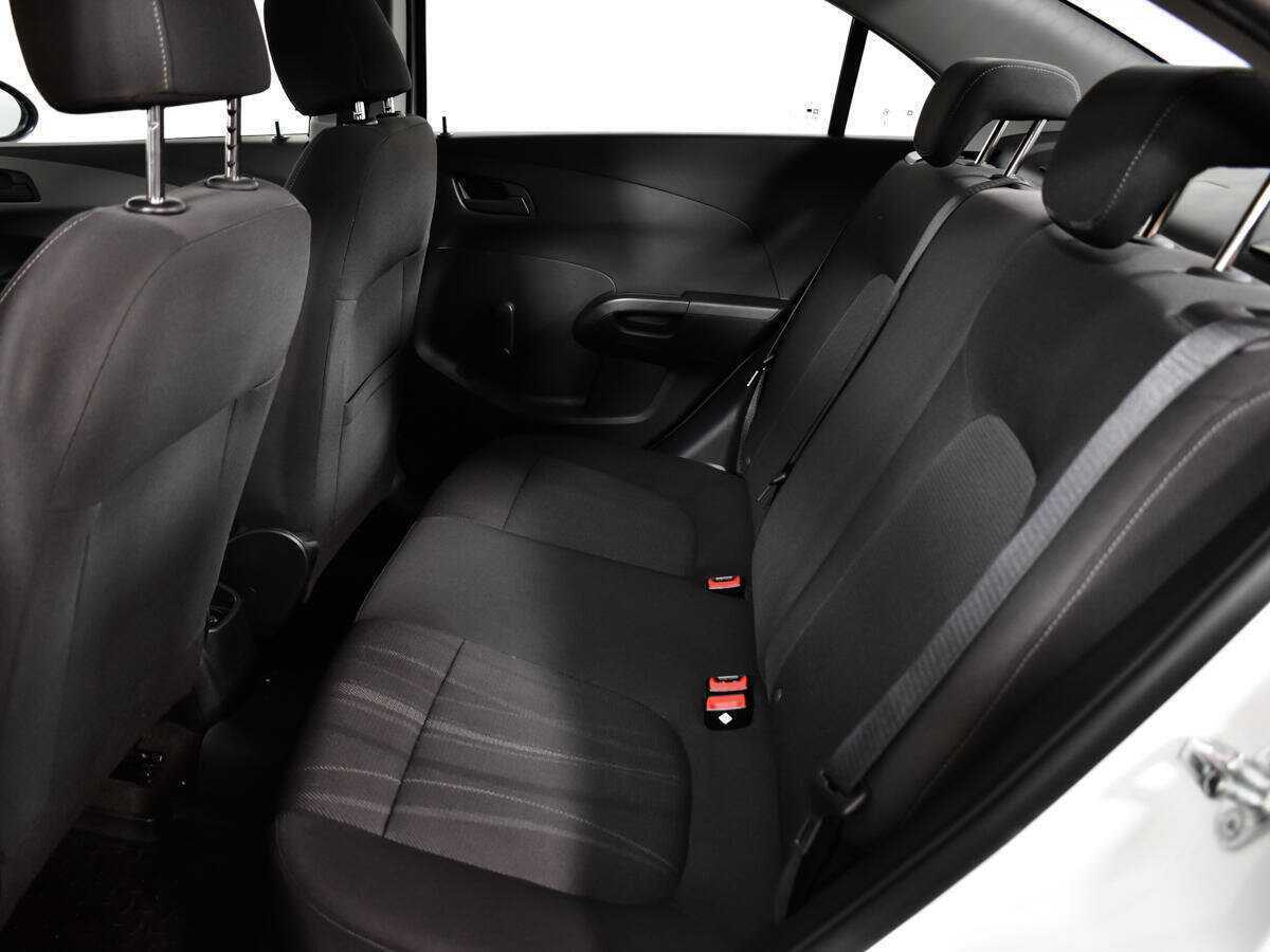 Купить Chevrolet Aveo, 2014, 159 686 км, фото №8