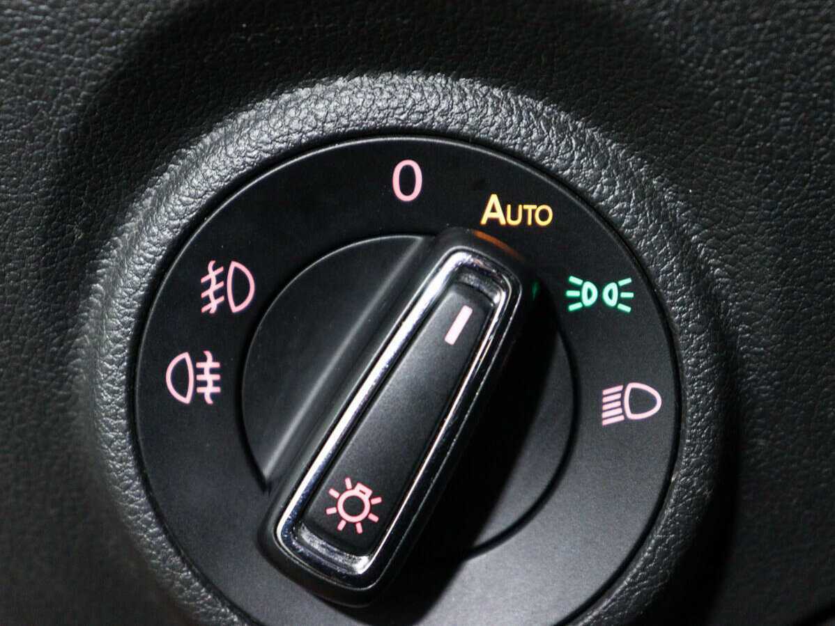 Купить SEAT Leon, 2013, 288 802 км, фото №13