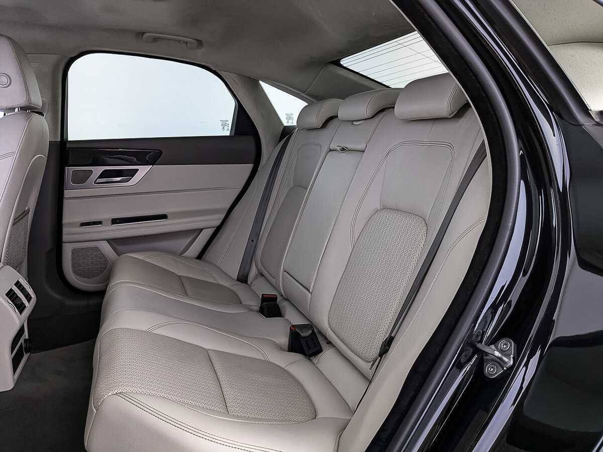 Купить Jaguar XF, 2018, 31 669 км, фото №12