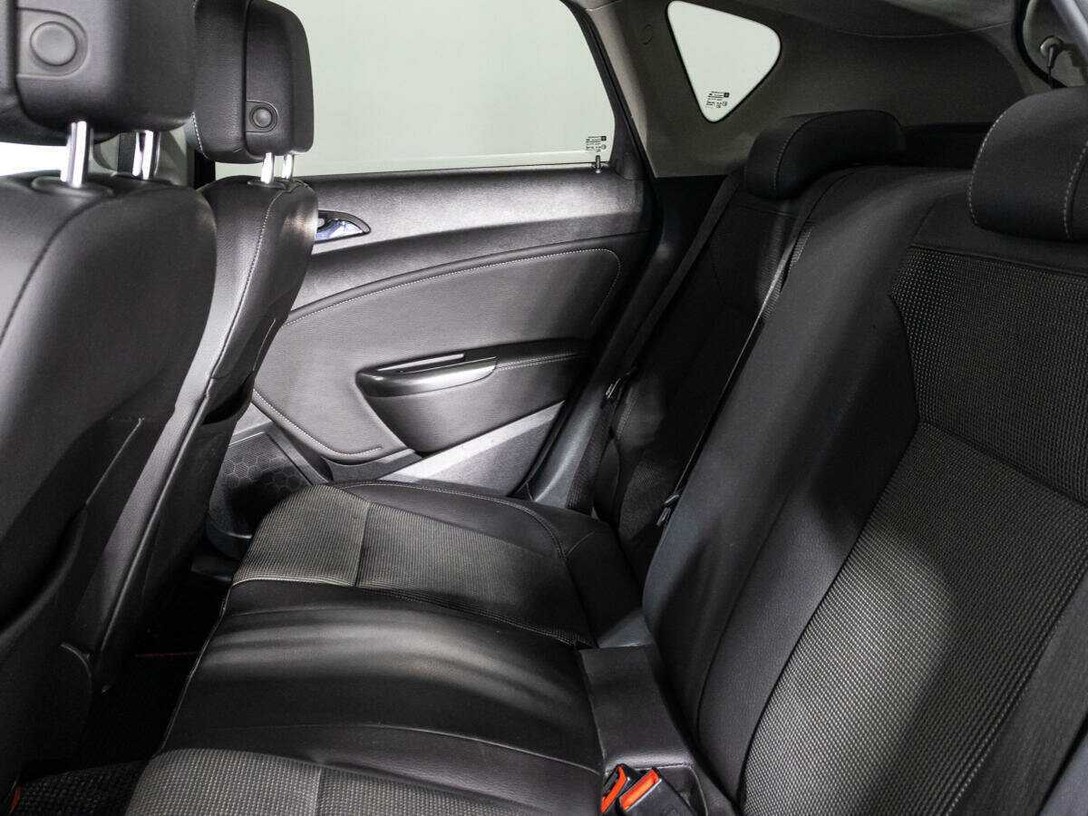 Купить Opel Astra, 2012, 154 461 км, фото №10