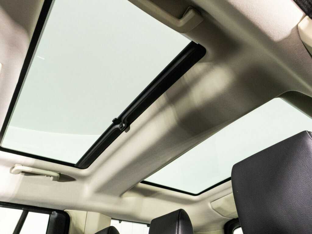 Купить Land Rover Discovery, 2016, 222 649 км, фото №25