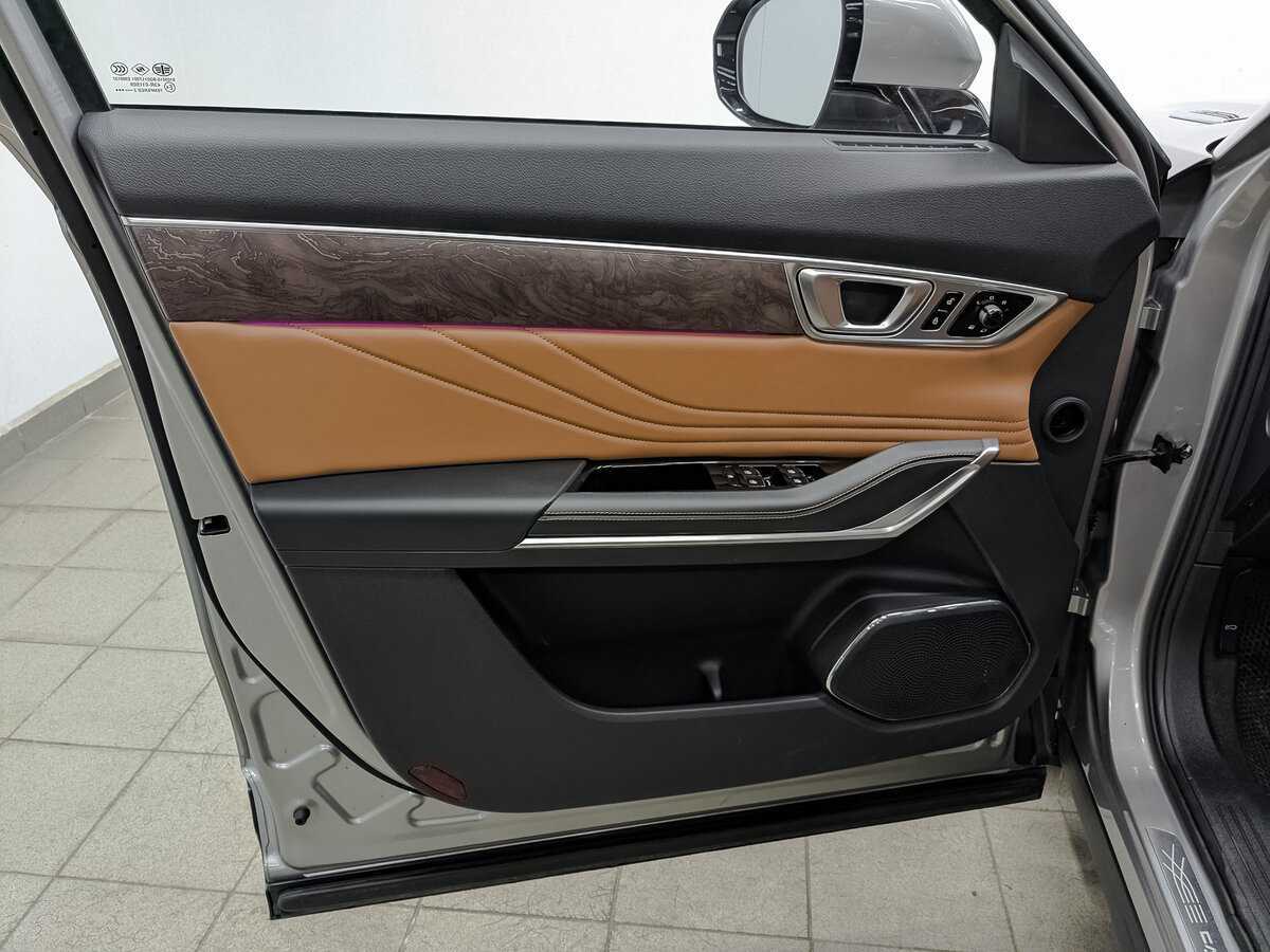 Купить FAW Bestune T99 6-speed, 2023, 39 384 км, фото №19