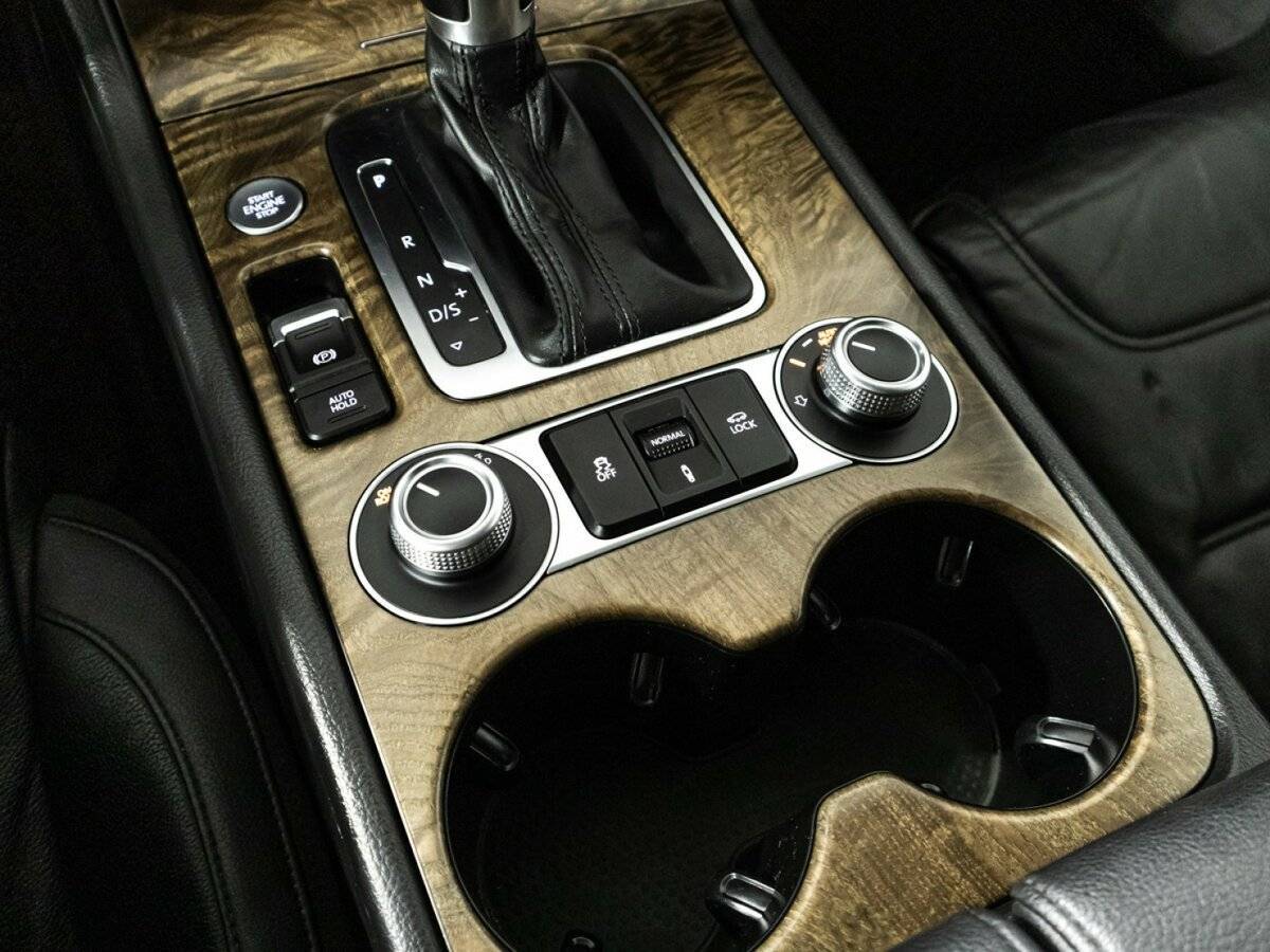 Купить Volkswagen Touareg, 2015, 187 303 км, фото №21