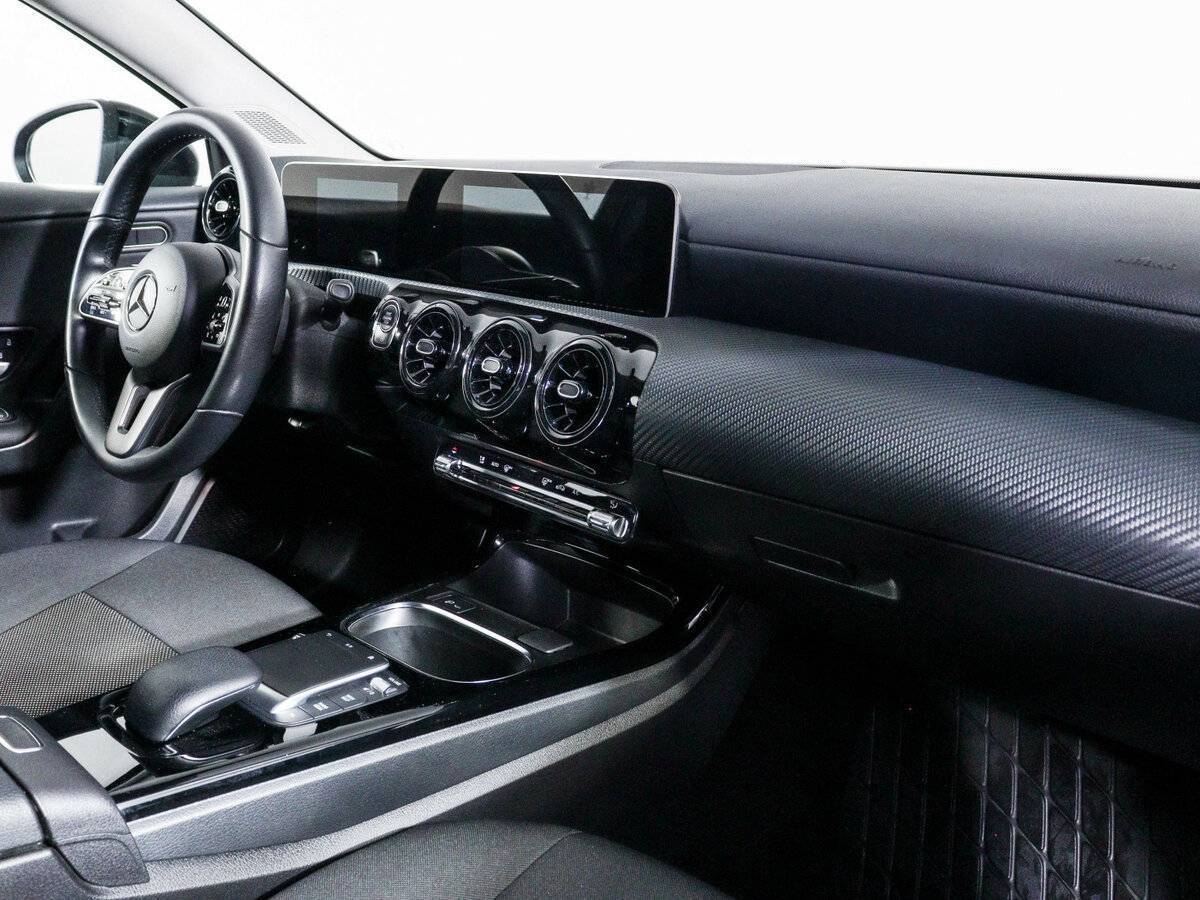 Купить Mercedes-Benz A-Класс 200, 2020, 89 000 км, фото №6