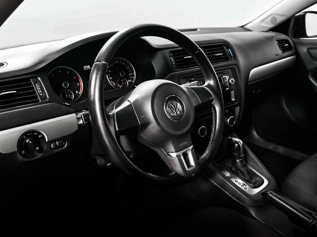 Купить Volkswagen Jetta, 2013, 116 150 км, фото №12