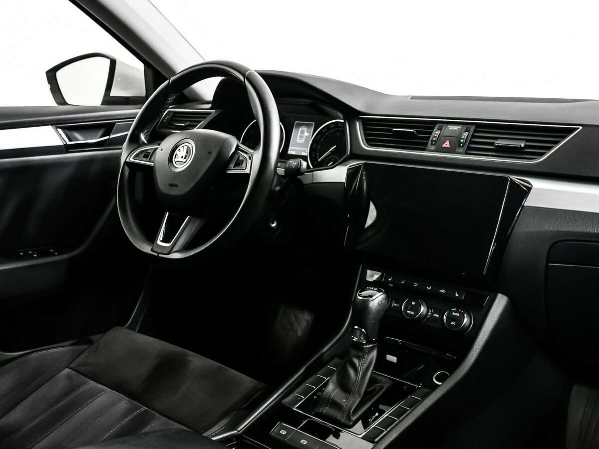 Купить Skoda Superb, 2016, 117 181 км, фото №9