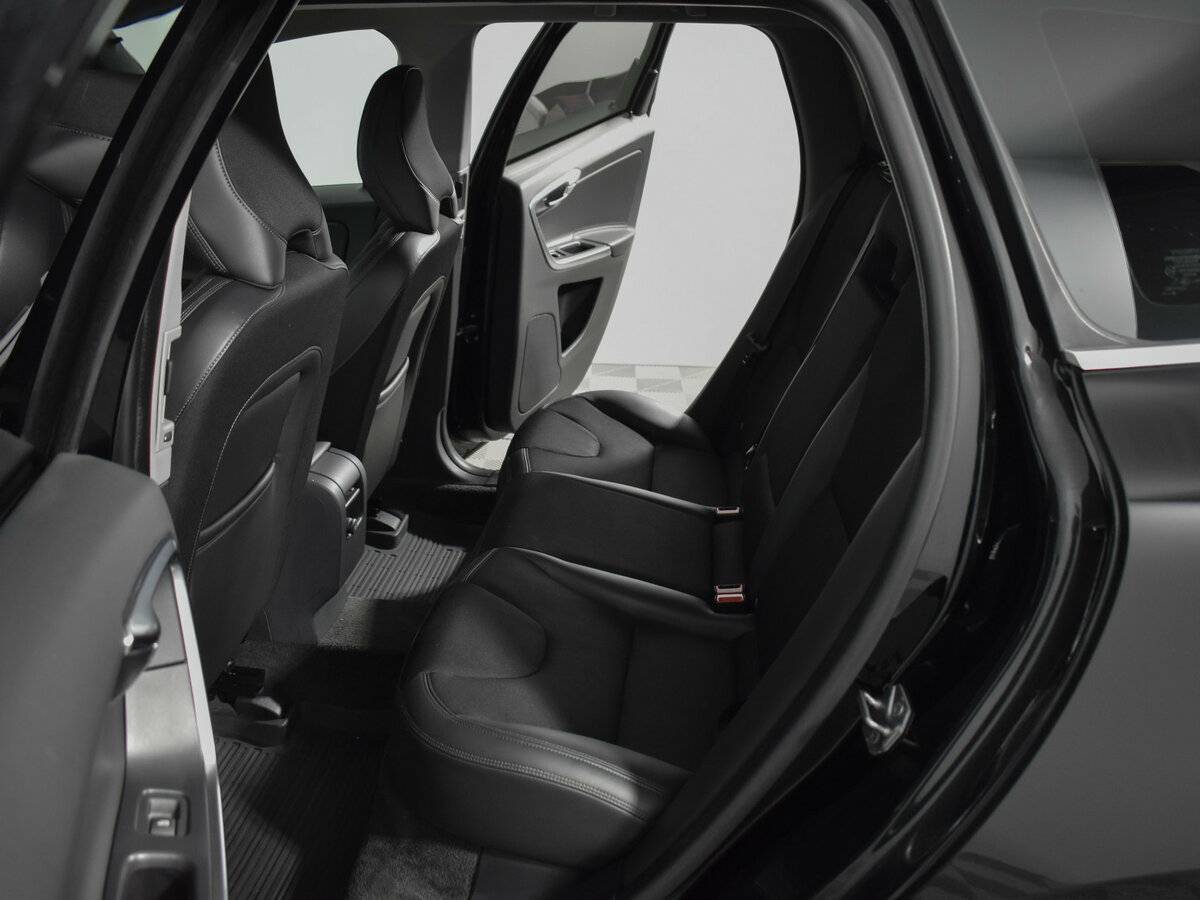 Купить Volvo XC60, 2017, 135 900 км, фото №12