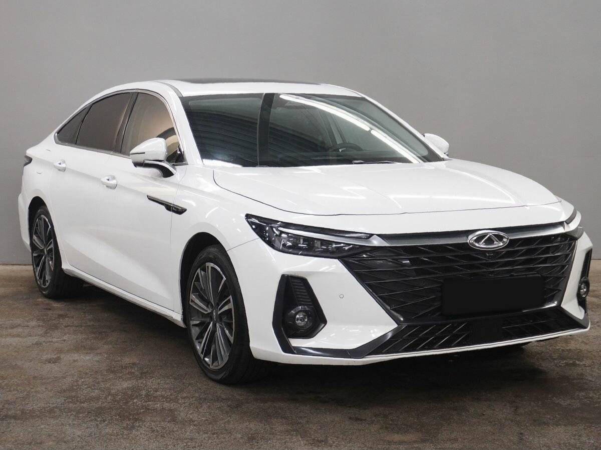 Chery Arrizo 8