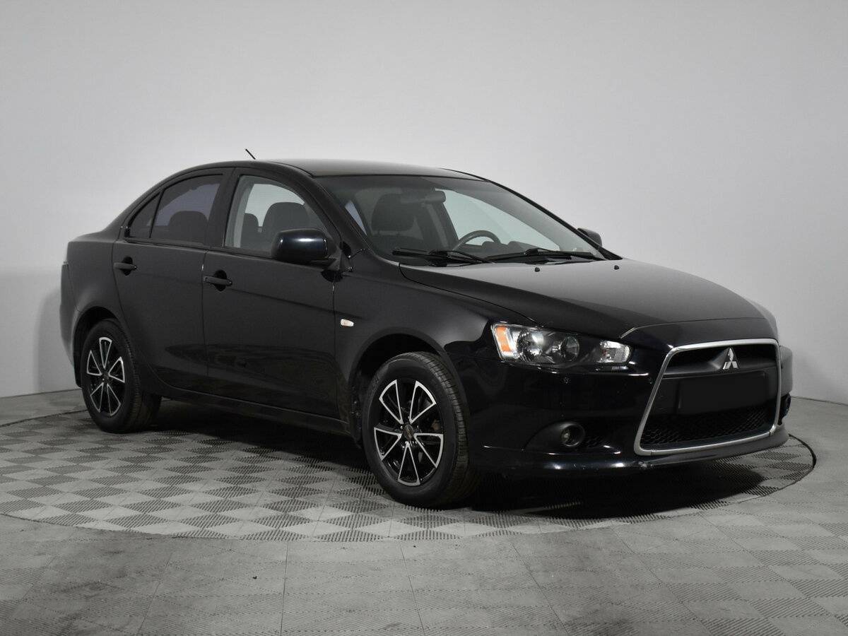 Mitsubishi Lancer