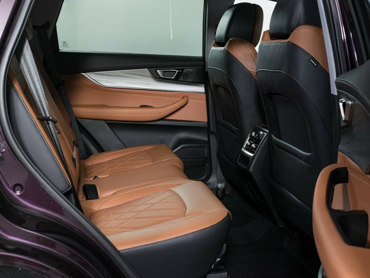 Купить Chery Tiggo 8 Pro Max, 2022, 8 833 км, фото №13