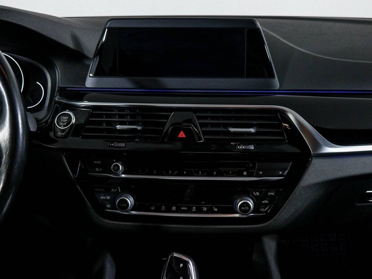 Купить BMW 5 серии 520d xDrive, 2018, 172 819 км, фото №13