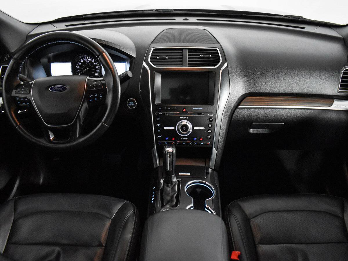 Купить Ford Explorer, 2016, 105 079 км, фото №14