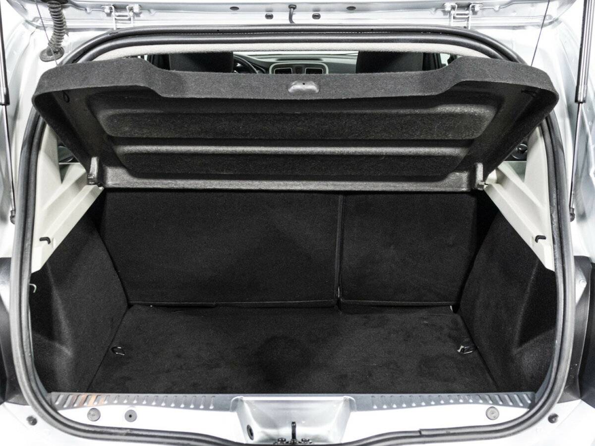 Купить Renault Sandero Stepway II Рестайлинг, 2022, 42 324 км, фото №18