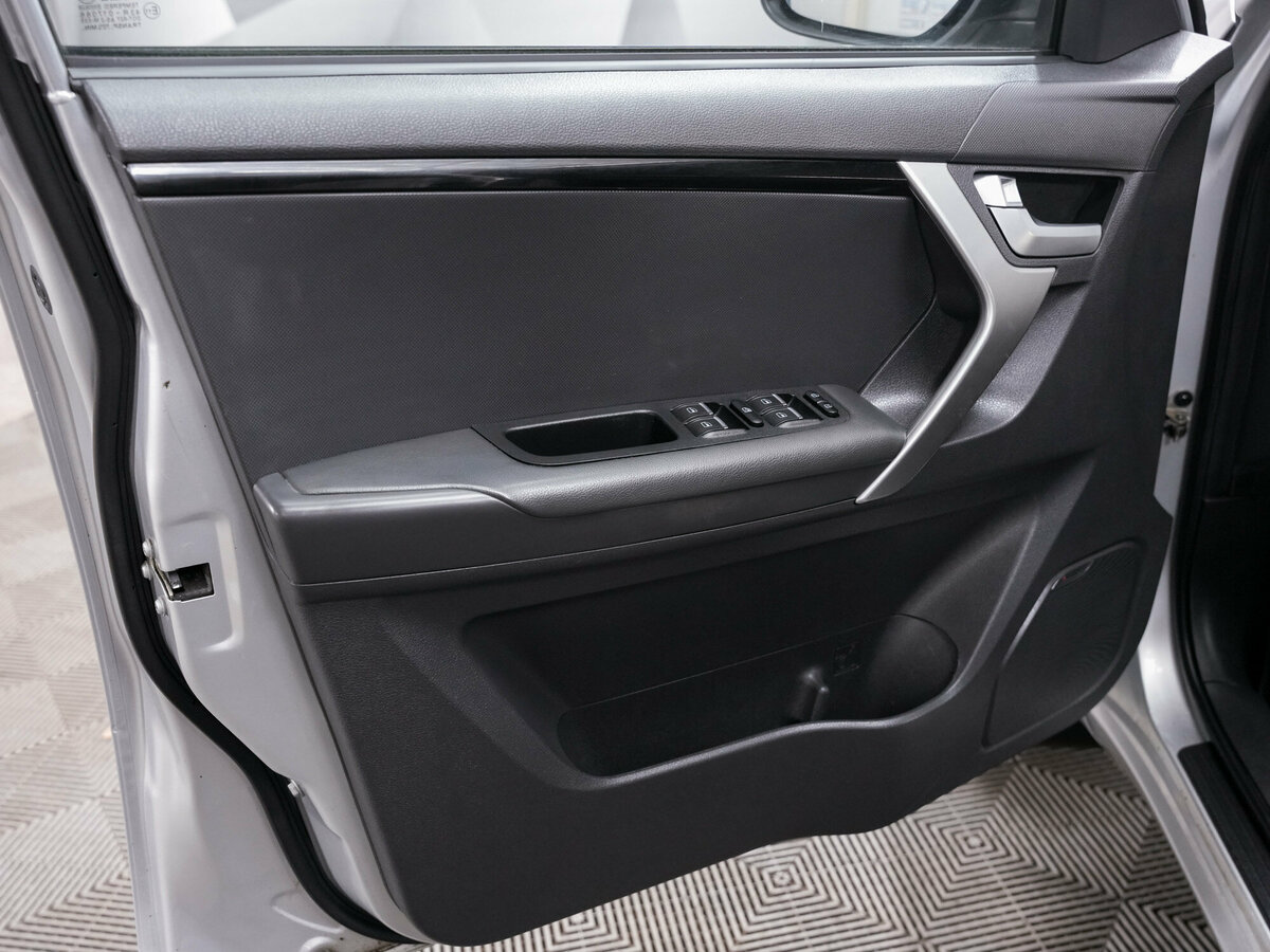 Купить Chery Tiggo 3 I, 2019, 84 000 км, фото №16