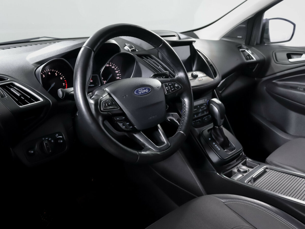 Купить Ford Kuga II Рестайлинг, 2017, 162 890 км, фото №13