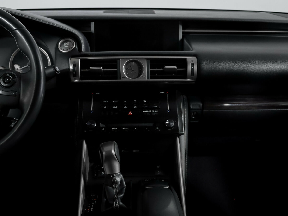 Купить Lexus IS 250 III, 2013, 133 800 км, фото №11