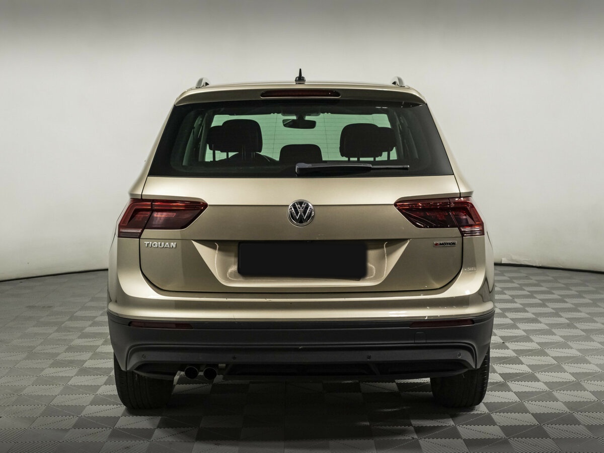 Купить Volkswagen Tiguan II, 2018, 131 218 км, фото №5