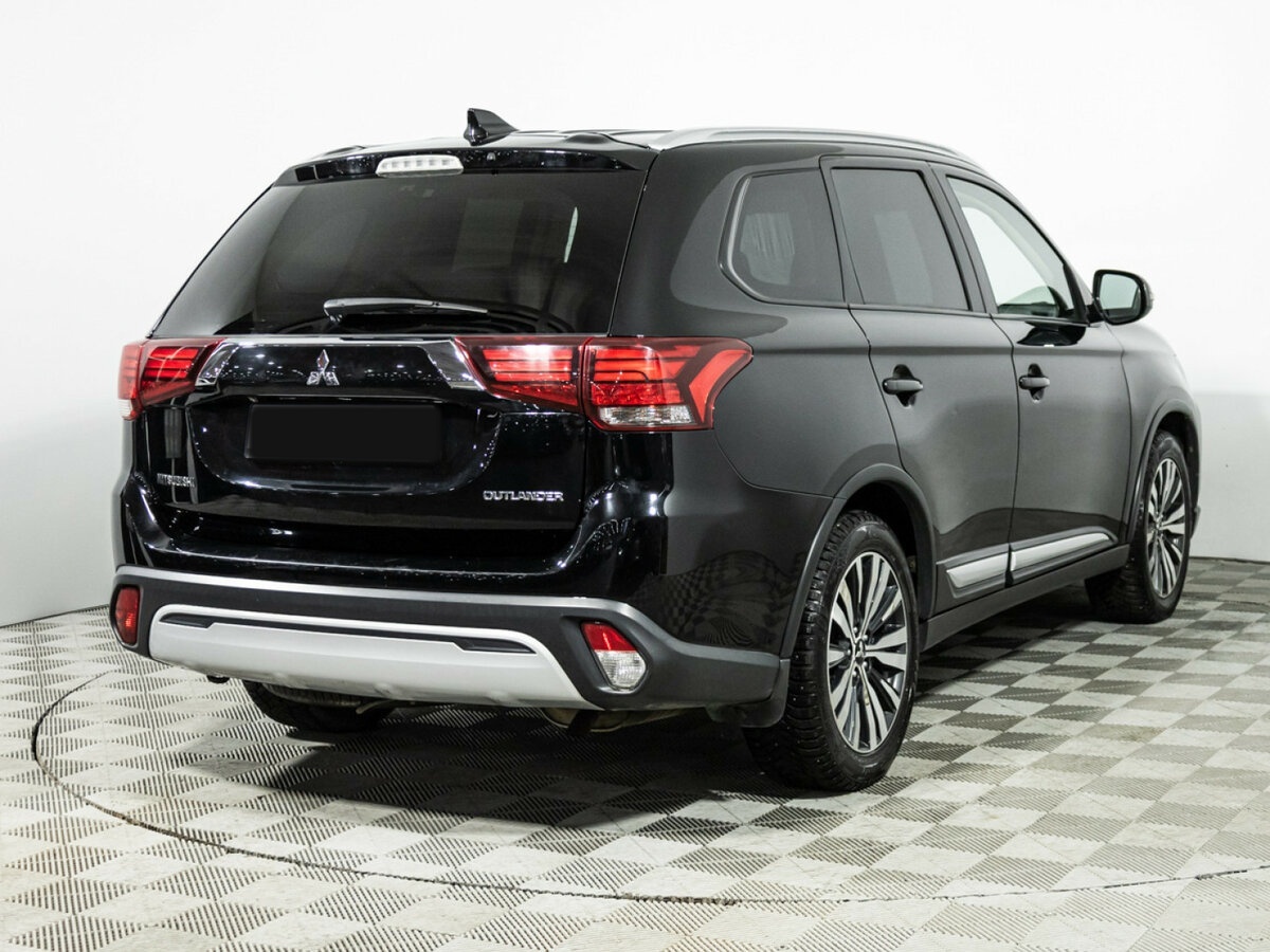 Купить Mitsubishi Outlander III Рестайлинг 3, 2018, 148 747 км, фото №5