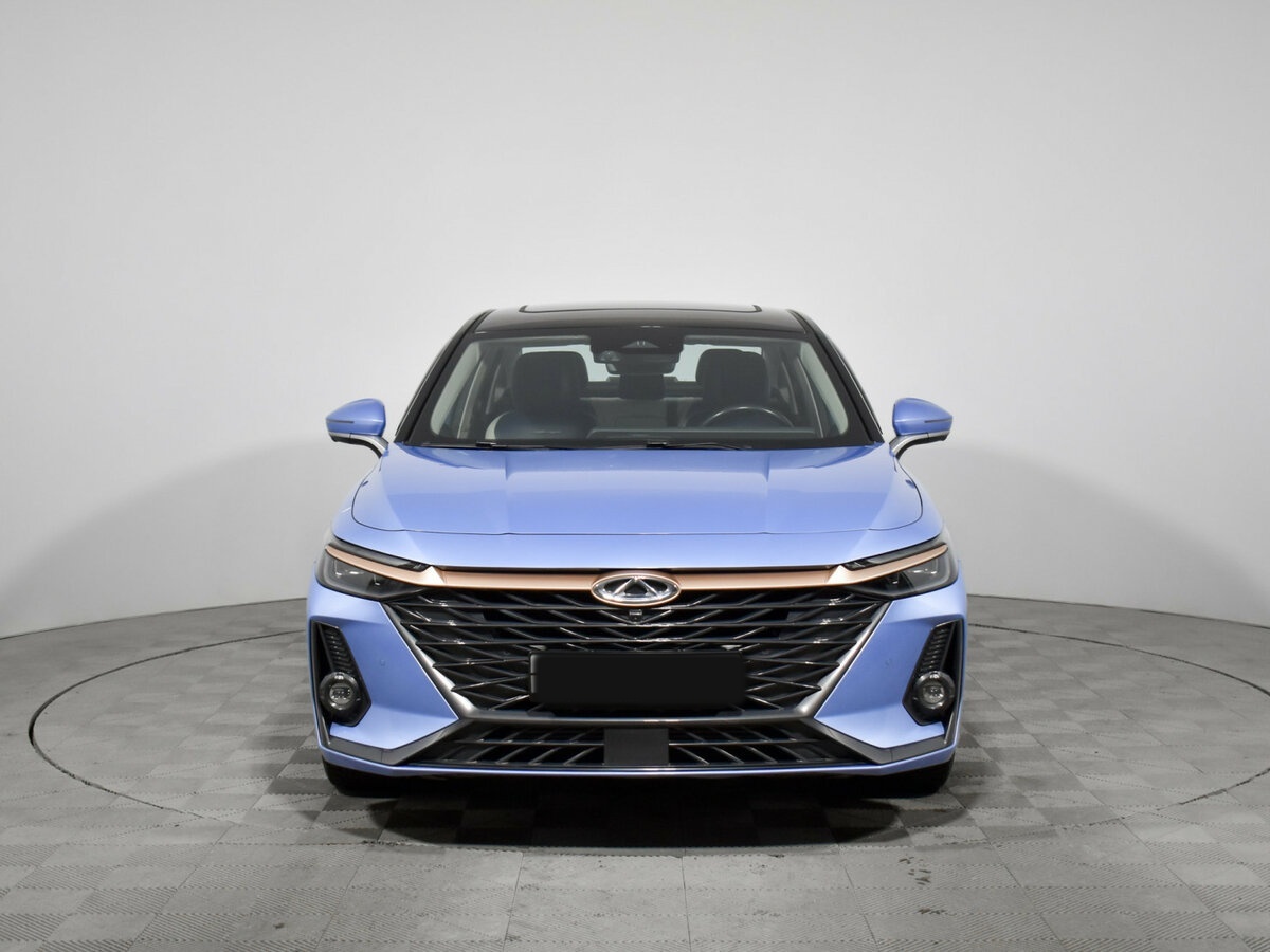 Chery Arrizo 8