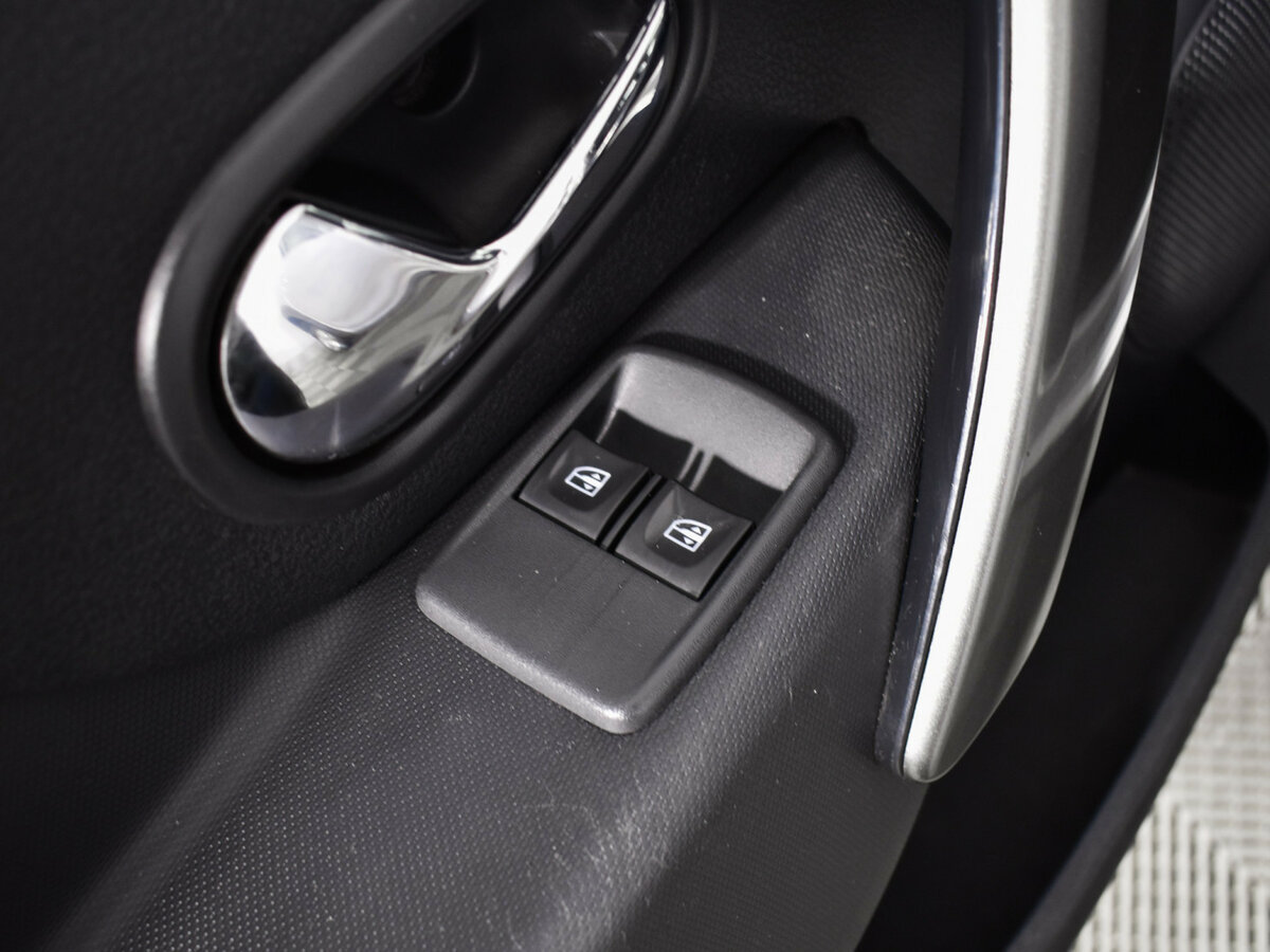 Купить Renault Sandero Stepway II, 2016, 140 000 км, фото №15