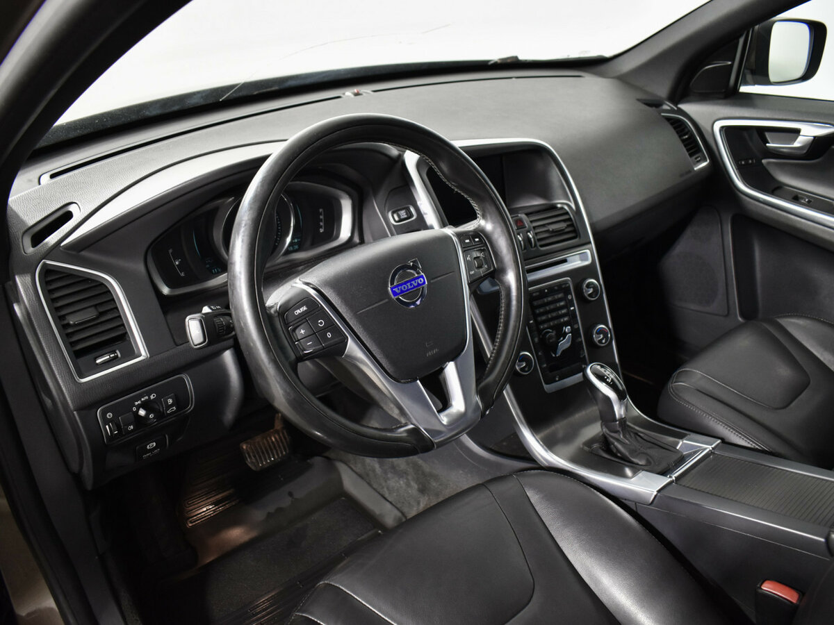 Купить Volvo XC60 I Рестайлинг, 2014, 290 195 км, фото №9