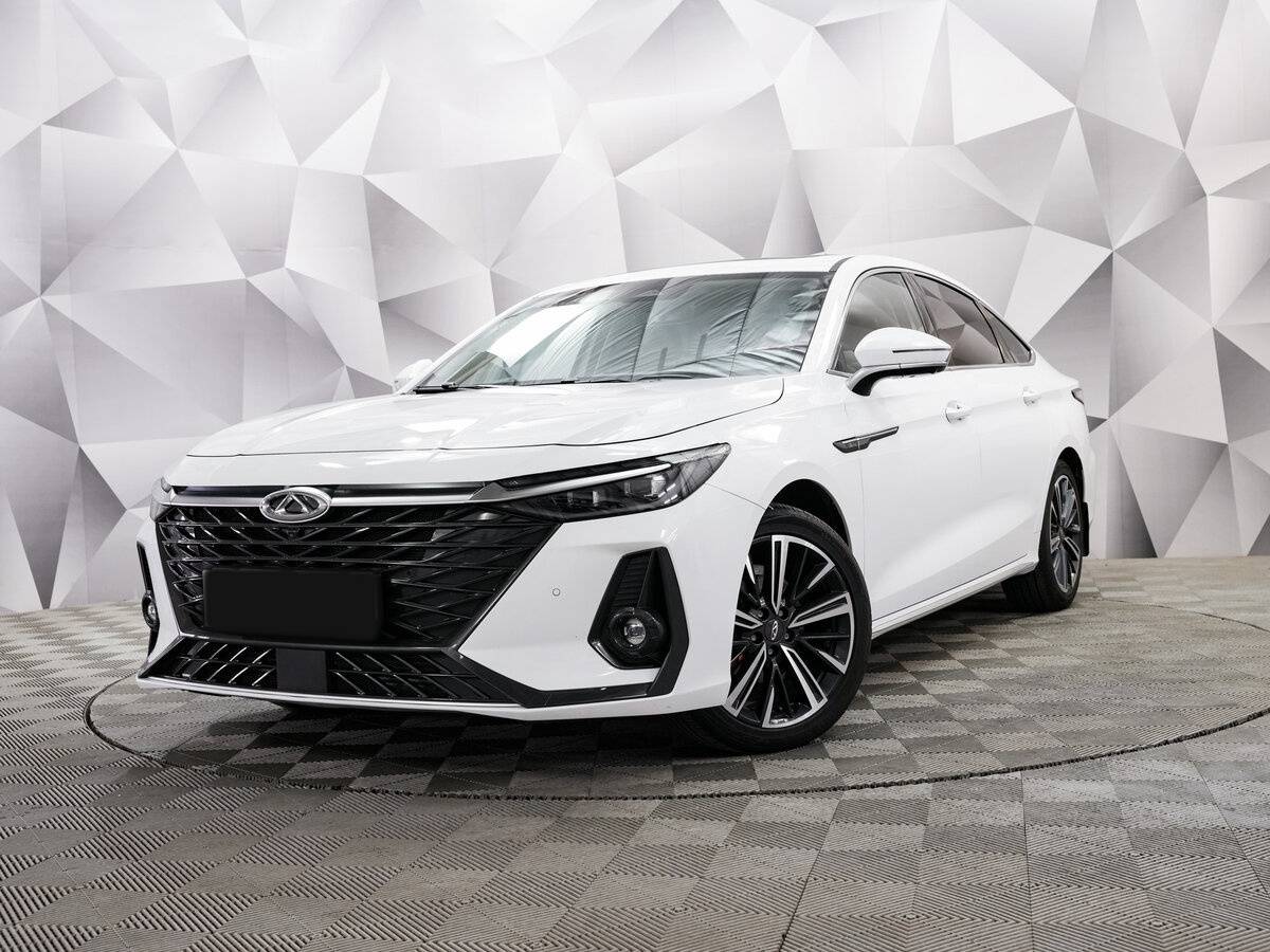 Chery Arrizo 8